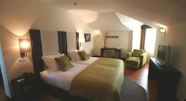 Двухместный номер Standard Мансарда Hotel Lusitano
