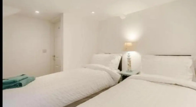 2-bed, Sleeps 4, Pets Welcome, Parking, Забронировать Отель Отели Англии 3 звезды, 3*