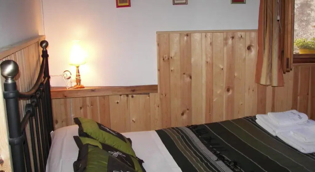 Antigua Casa Catones, Book Hotel Hotels in Aragon with Parking, Parking