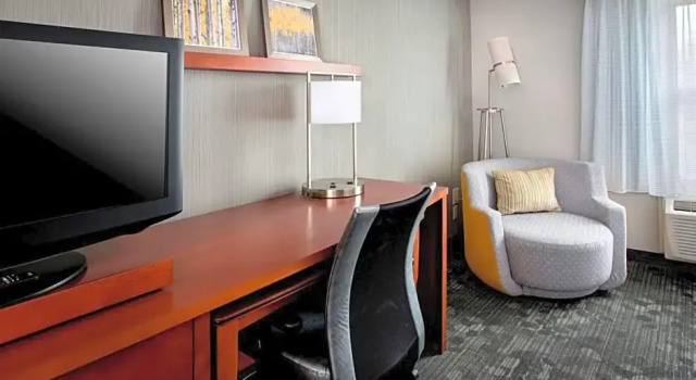 Двухместный люкс Sonesta Select Tinton Falls Eatontown