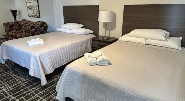 Семейный люкс с балконом и с красивым видом из окна Blue Wave Inn - Ocean City