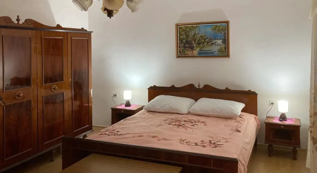 Stunning Apartment in Sveti Juraj With 1 Bedrooms and Wifi, Prenota Appartamento Sveti Juraj 