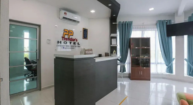 OYO 89859 PP Traveller's Hotel, Prenota Hotel Hotel a Kelantan con parcheggio, Parcheggio