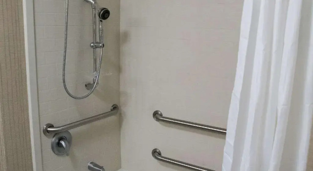 Четырёхместный номер Standard Hampton Inn & Suites Bismarck Northwest