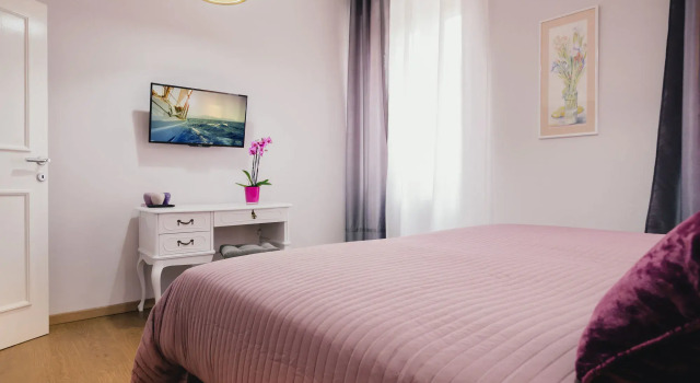 D&A Center Apartments