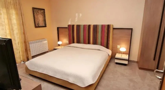 Hotel Berkut, Boek Hotel Brestnik Plovdiv