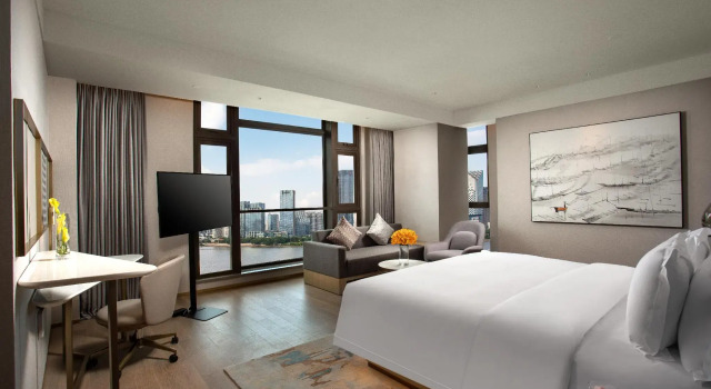 Двухместный полулюкс с видом на реку Crowne Plaza Fuzhou South by IHG
