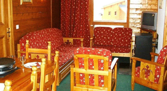 Chalet Val 2400, Забронировать Шале Виллы Овернь-Рона-Альпы, Вилла