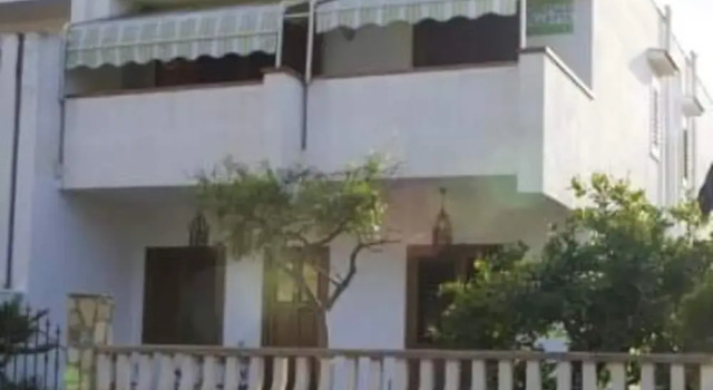 Apartment With 2 Bedrooms in Provincia di Trapani, With Wonderful Mountain View, Enclosed Garden and Wifi, Book Apartment Hotels in Sicily with Parking, Parking
