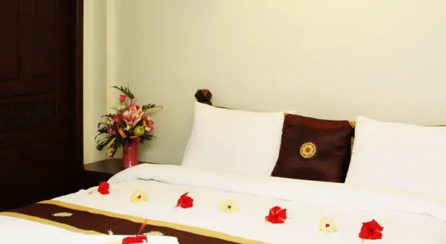 Двухместный номер Standard с балконом и с видом на бассейн Lamai Inn 99 Bungalows