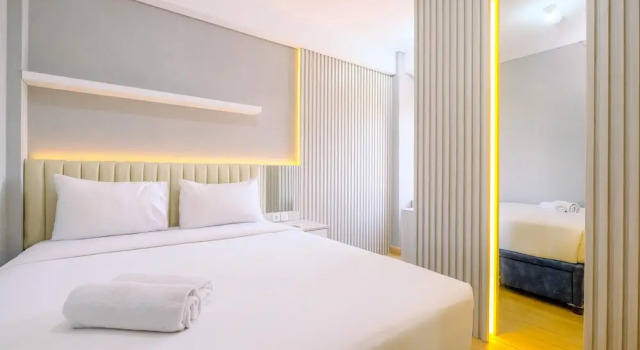 Apartment Homey And Modern Look 2Br Transpark Cibubur Apartment