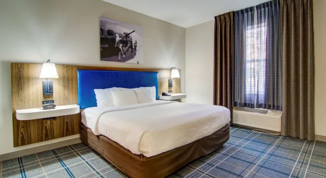 Двухместный номер Standard Comfort Suites Newport News Airport