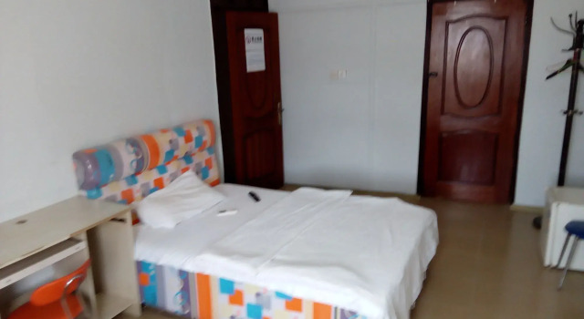 Hotel De Zews, Buchen Sie Hotel Osu Accra