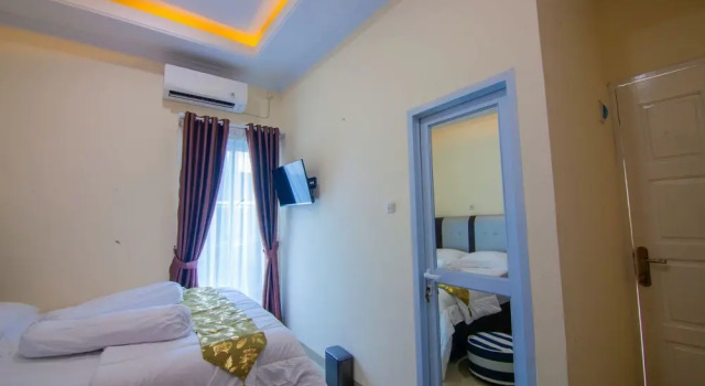 RedDoorz syariah near Universitas Islam Riau, Book Hotel Pekanbaru 