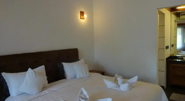 Dunhill Beach Resort