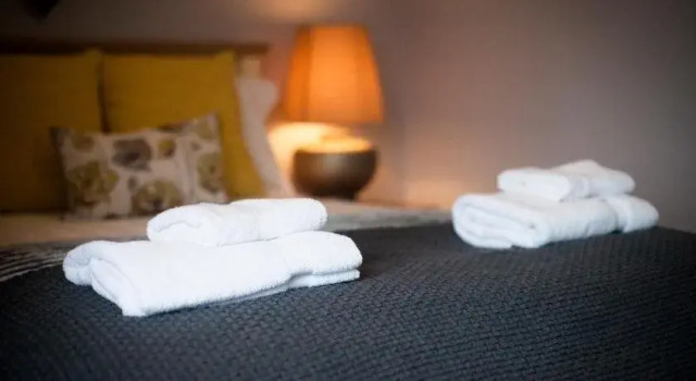 Eaton House, Забронировать Отель Бизнес-отели Пембрук, 4* 5*