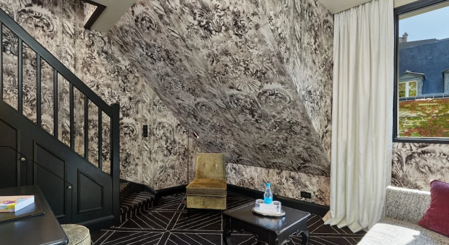 Номер Deluxe Le Pavillon de la Reine & Spa, Place des Vosges