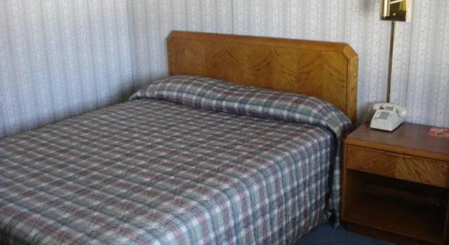 Rainbow Motel, Book Motel Watertown New York State