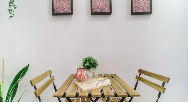 Студия с балконом 15 Ben Yehuda Studios