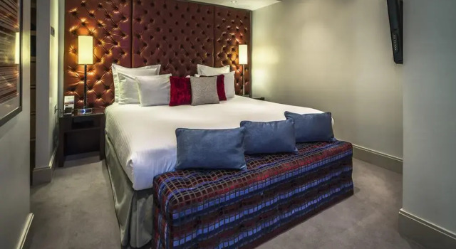 Люкс Hotel Indigo London K West Shepherds Bush by IHG