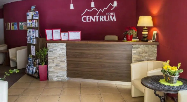 Centrum, Reservar Hotel Hotéis em Harrachov com piscina, Piscina