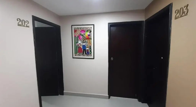 Трёхместный номер Standard Hotel Prado 53