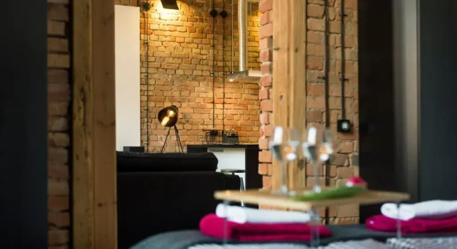 LOFT apartment 200m to Old Town wi-fi/netflix, Забронировать Апартаменты/квартира Отели Мазурия с парковкой, Парковка