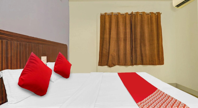 OYO Flagship 80444 Hrr Hotels