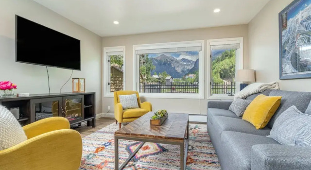 Etta Place 102 by Exceptional Stays