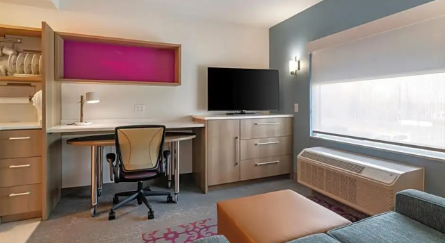 Люкс Home2 Suites by Hilton Bangor