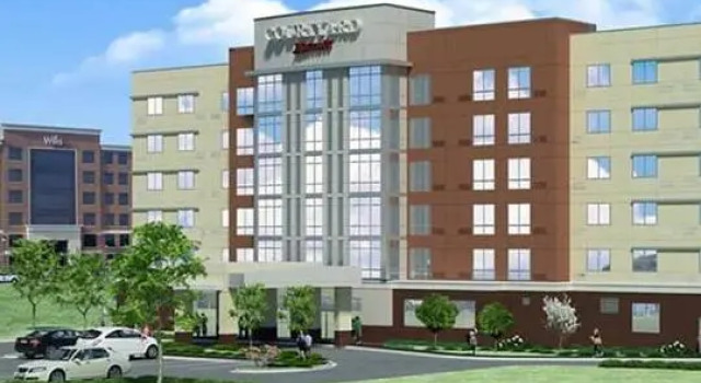 Кровать в общем номере Courtyard by Marriott Knoxville West/Bearden