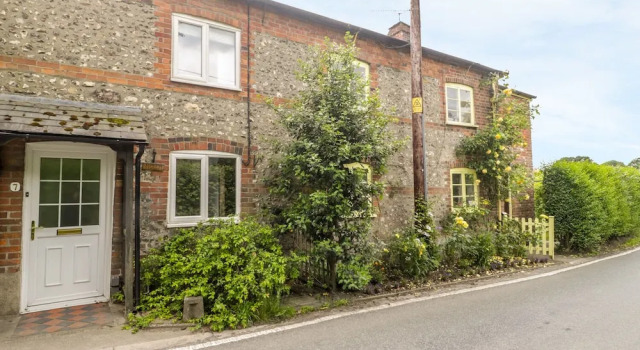 Apple Tree Cottage, Забронировать Дом для отпуска Отели Шиллингстон с парковкой, Парковка