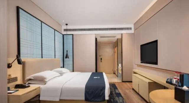 Люкс Deluxe ShangYi Hotel (Wuhan Guanggu Software Park Store on Guanshan Avenue)