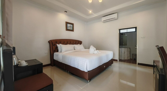 Семейный коттедж Kenikar Raintree Resort Chumphon