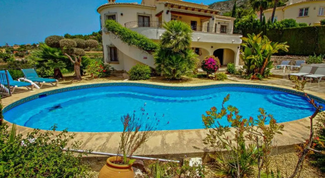 Коттедж Nessa - well furnished villa with panoramic views in Benitachell