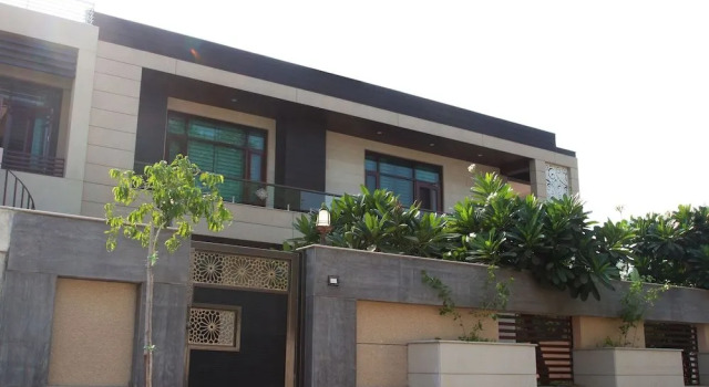 OYO 9744 Helios Homestay
