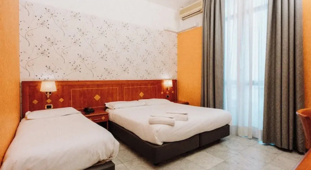 Трёхместный номер Standard c 1 комнатой с балконом Hotel Chelsea