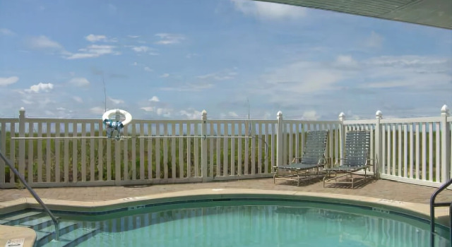Surfside 8