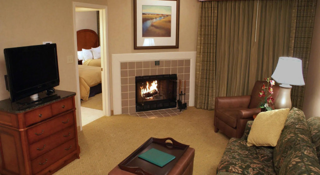Четырёхместный люкс c 1 комнатой Homewood Suites by Hilton Dallas-Irving-Las Colinas