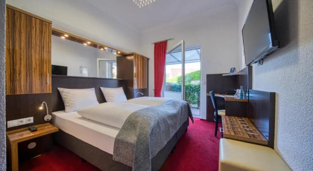 Engeln, Reservar Hotel Papenburg Emsland