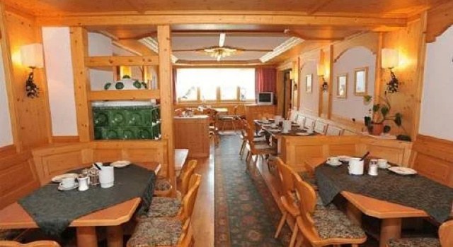 Hotel Berggluck, Rezervovat Hotel 3hvězdičkové hotely v Dachstein, 3*