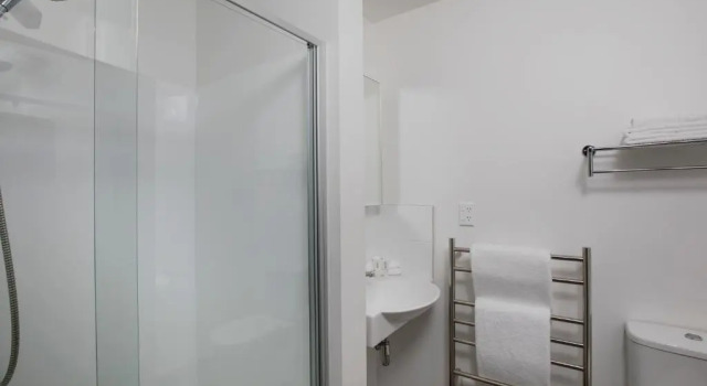 Апартаменты Quest Henderson, Auckland Apartment Hotel