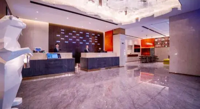 Starway Hotel (Xi'an Dayan Pagoda Shaanxi History Museum )