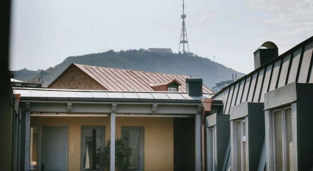 Meidan Heritage Suites, Забронировать Апарт-отель Апарт-отели Тбилиси, рядом с Здание парламента, Апарт-отель