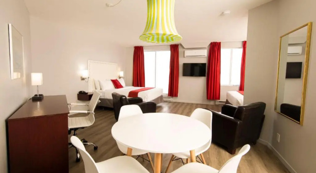 Четырёхместный номер Standard Hotel du Nord