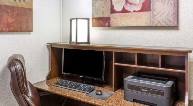 Microtel Inn & Suites by Wyndham Salt Lake City Airport, Varaa Hotelli Salt Lake City 