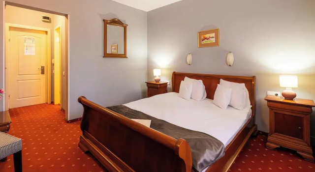 Номер Economy Hotel Brilliant Meseș
