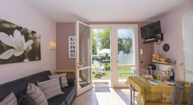 Modern Furnished Apartment With a Nice Terrace, Book Apartment Porlezza Lake Lugano