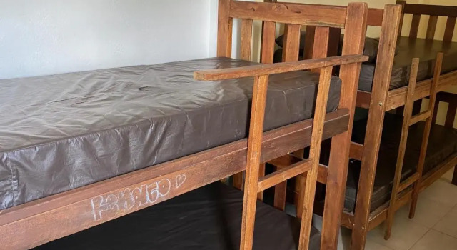 Кровать в общем номере Verde Hostel Ilhabela