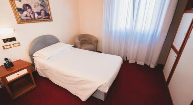 Одноместный номер Grand Hotel Milano